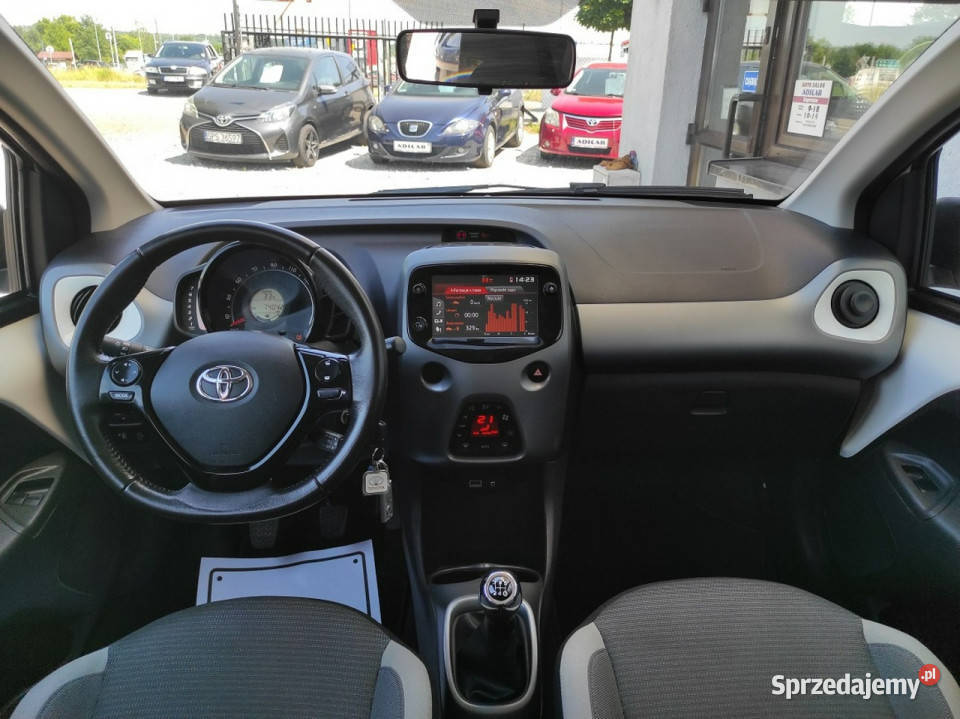 Toyota Aygo Klima tempomat Kamera 5drzwi LED 1000cm3 Aygo Racibórz