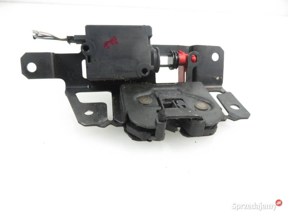 ZAMEK KLAPY BMW 3 Touring E46 7026192 osobowe