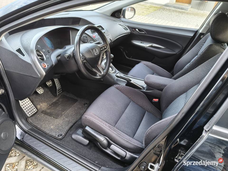 18 Oryginalny lakier Super stan z Niemiec Rok produkcji 2009 Kraków