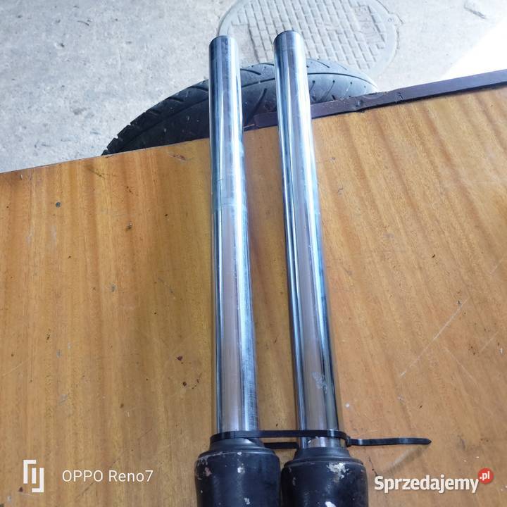 Lagi Suzuki GS 550 L Łubno