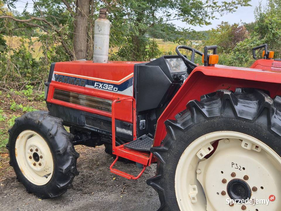 Traktorek traktor YANMAR FX32D 32 44 Wspomaganie Małuszyn