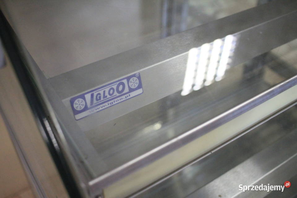 Witryna Igloo Jamajka 15 BP Pszczyna