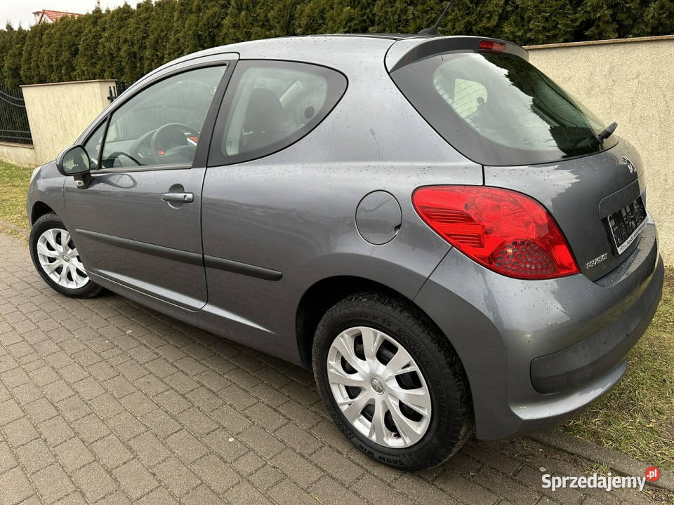 Peugeot 207 Oszczędna benzyna klimatyzacja szary sprzedam