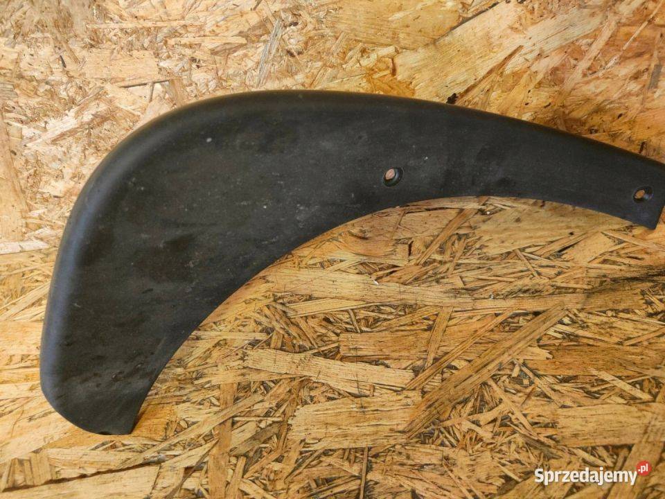 Chlapacz Prawy Tył Nissan Qashqai J10 Lift osobowe Pleszew