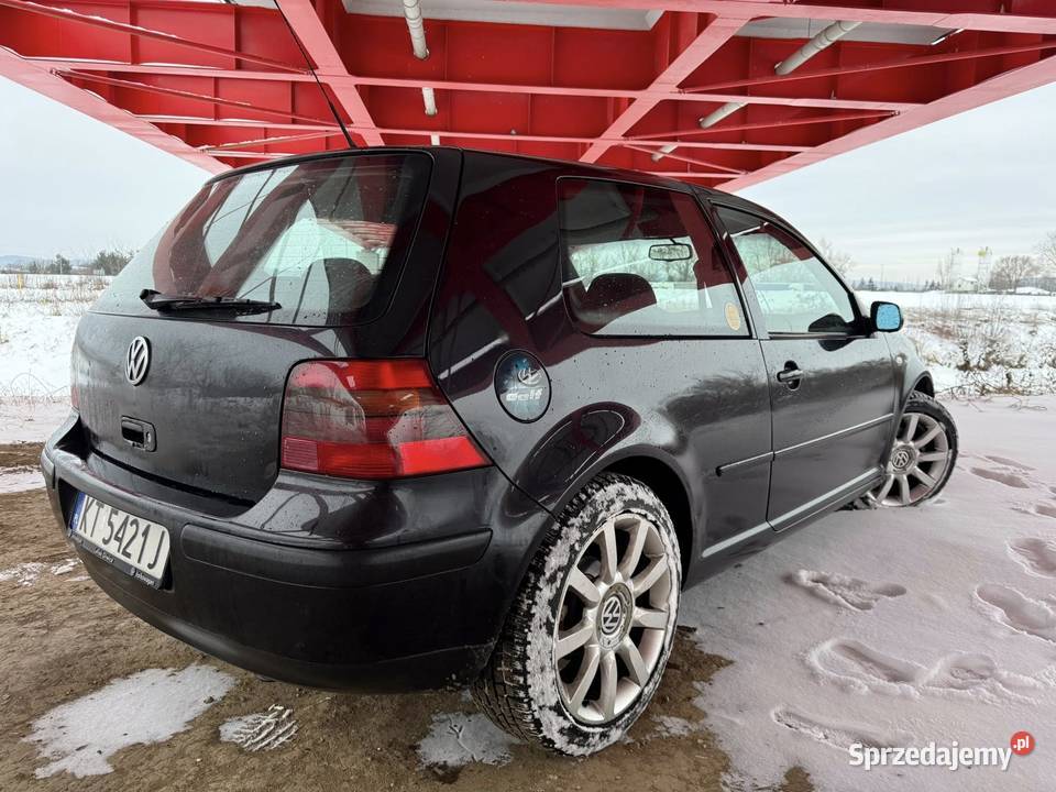 VW Golf IV 18 20V Benzyna Ładny Zadbany Długie Rok produkcji 2000 Dębica sprzedam