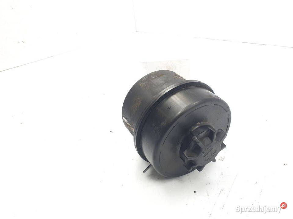 ZBIORNICZEK WSPOMAGANIA IVECO DAILY 35S18