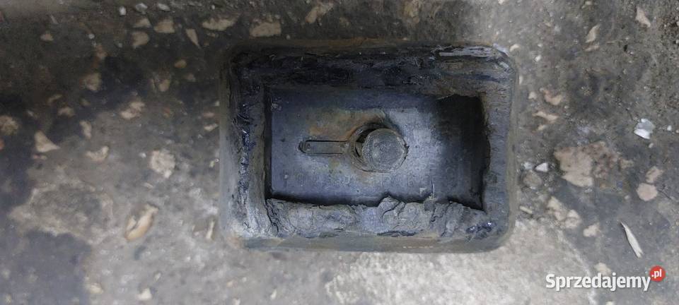 BMW X5 E38 E39 PODSTAWA POD LEWAREK GUMA STOPKA Starachowice