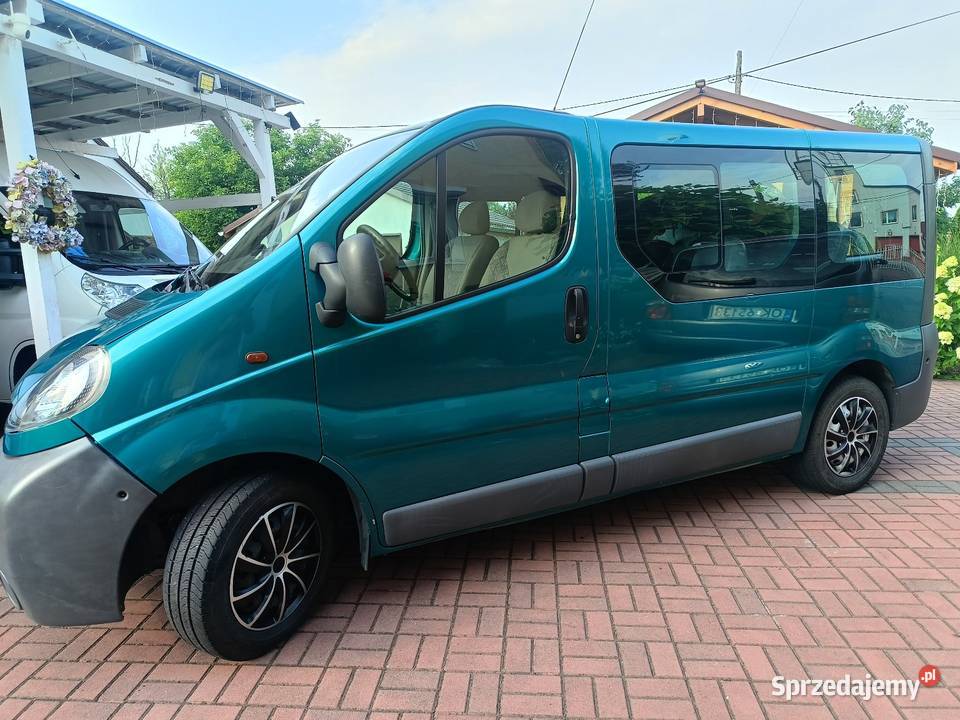 Opel Vivaro 25 CDTI 8Osobowy centralny zamek opolskie