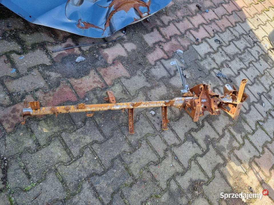 BELKA STELAŻ KONSOLI POD DESKE RURA TOYOTA HILUX Karoseria