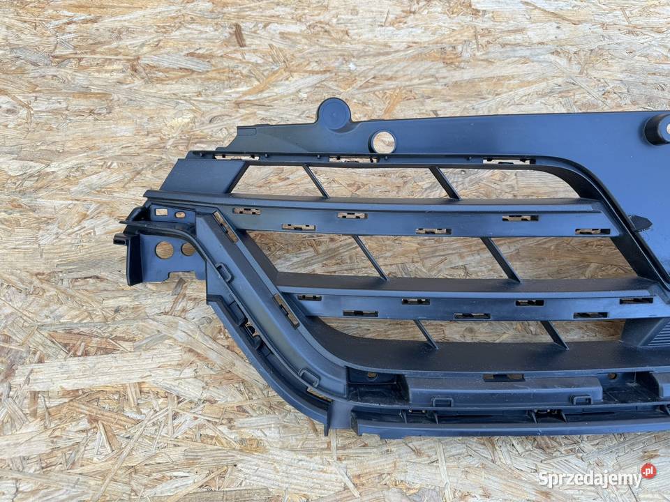 Grill atrapa chłodnicy stelaż renault kangoo IV Atrapy