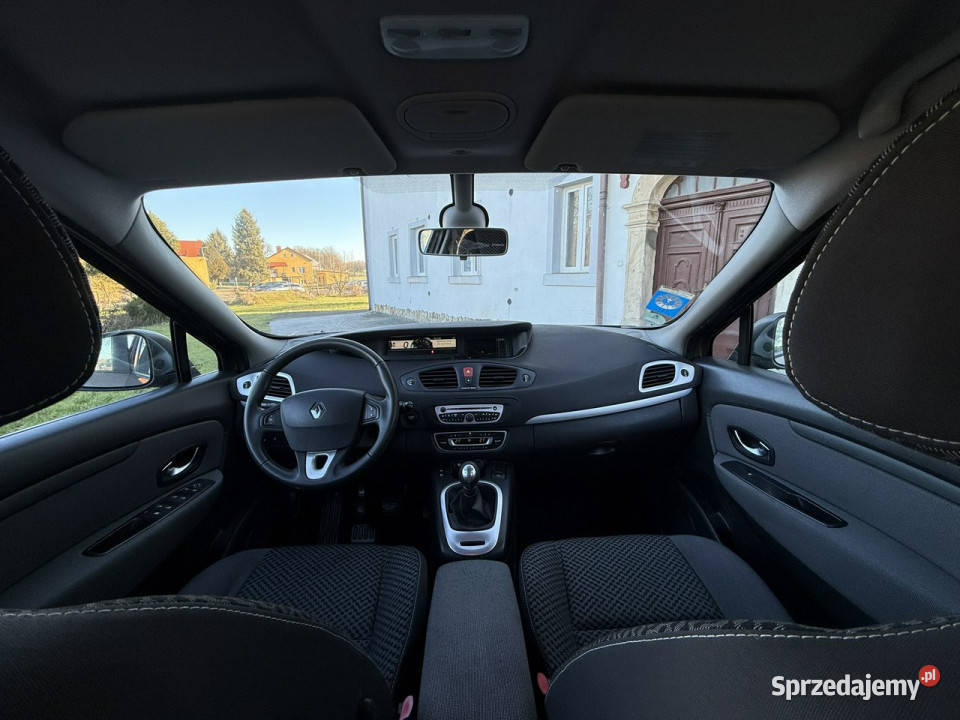 Renault Scenic 14benz 130 106 7osob z DE ESP Scenic