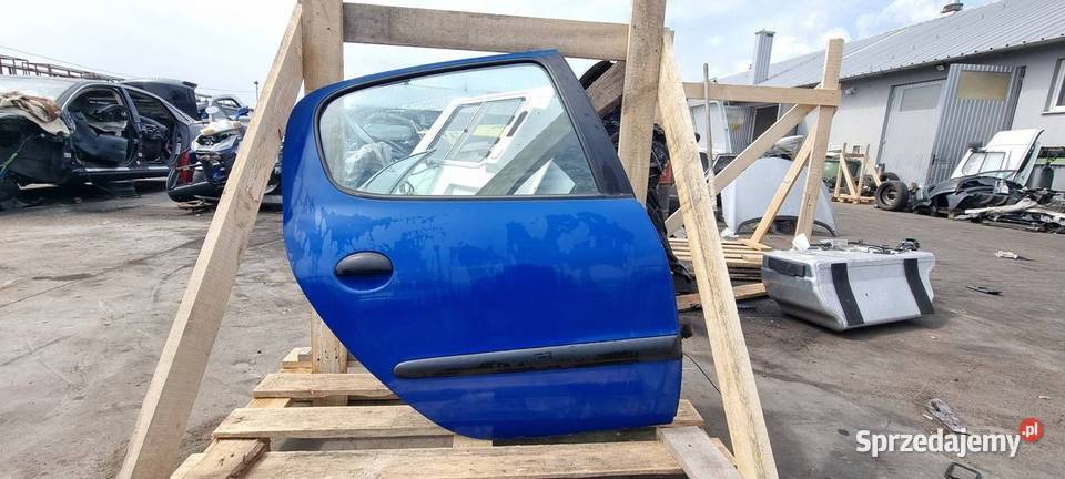 DRZWI PRAWE TYŁ PEUGEOT 206 osobowe Lipno