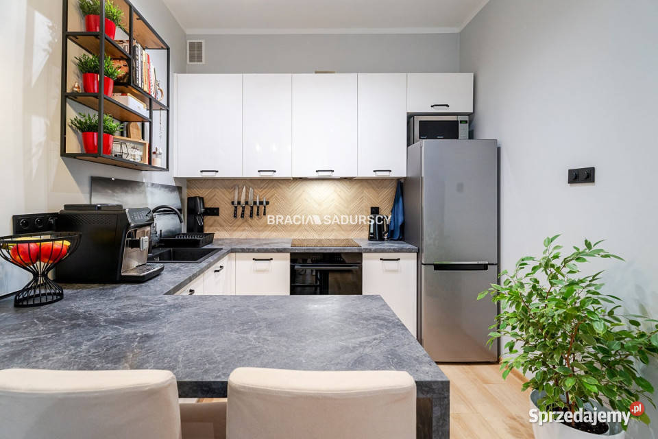 Mieszkanie 338m 2 pokojowe Kraków małopolskie