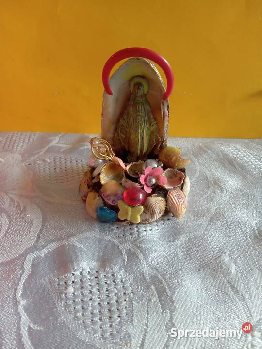 Sprzedam figurkę matki boskiej z muszelek Bukowno sprzedam