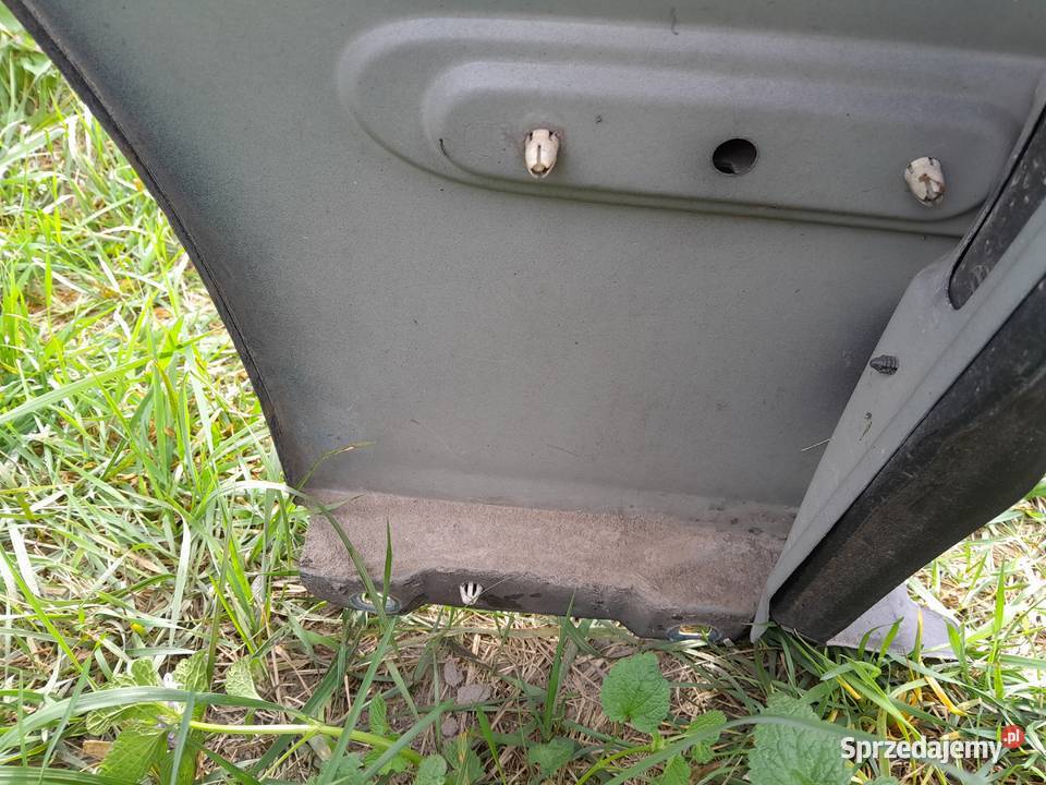 W203 Kombi błotnik lewy prawy 2001 kolor 189 Krosno Odrzańskie