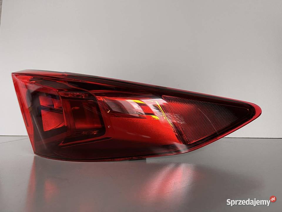 CUPRA FORMENTOR PRAWA LAMPA TYŁ LED 2021 wielkopolskie