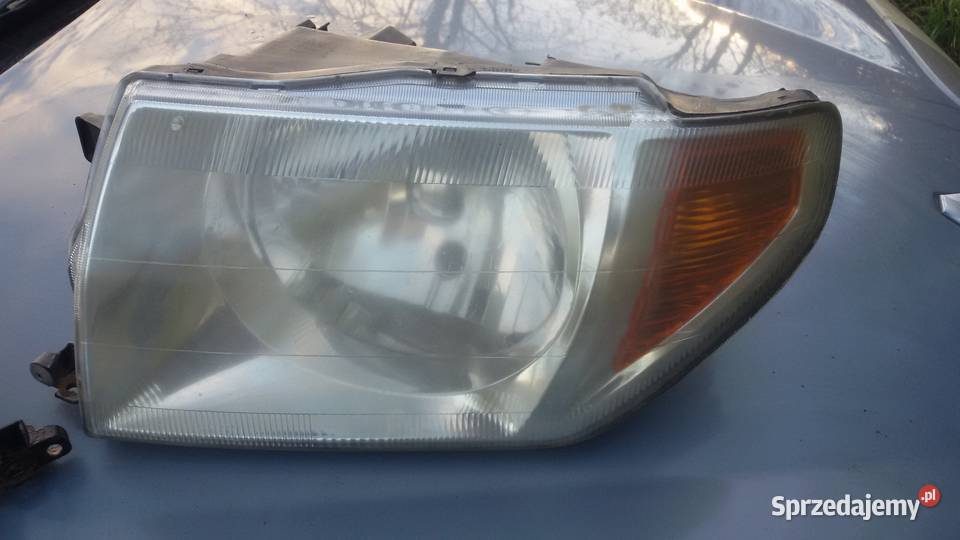 LAMPY PRZEDNIE MITSUBIHI PAJERO PINI warmińsko-mazurskie Elbląg