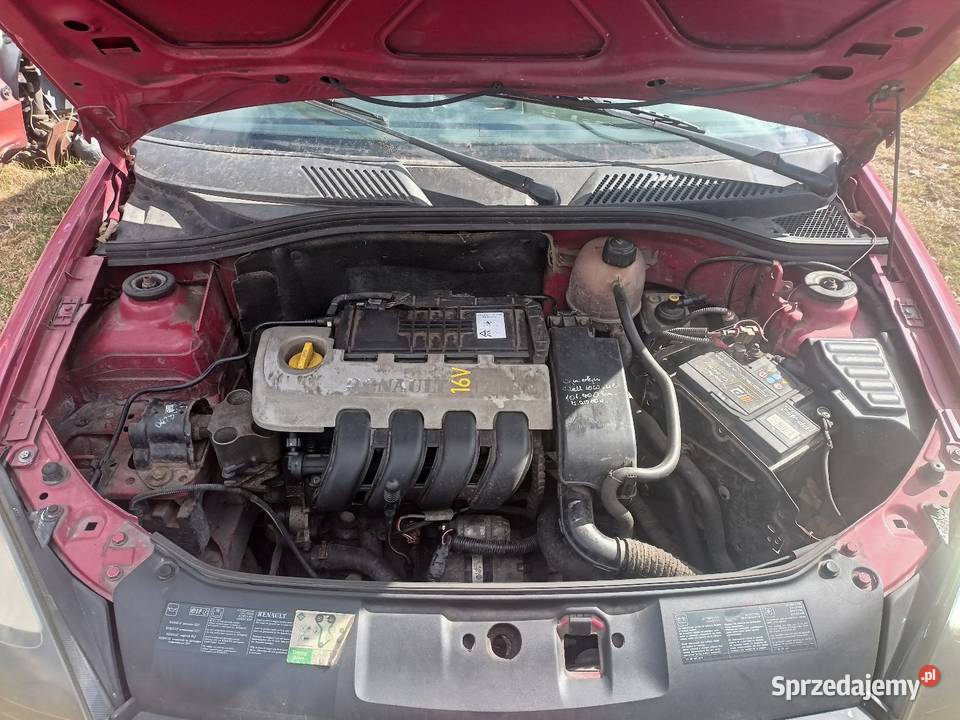 Silnik Clio 12 16 v sprawny Rok produkcji 2002 Konin sprzedam