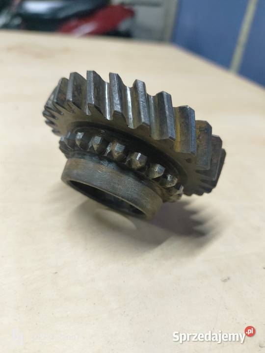 Koło zębate tryb trzeciego biegu Fiat 126p łódzkie Łubno