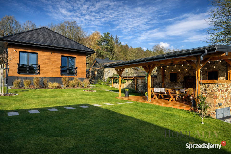 Dom wolnostojący 14814m2 Zakościele wolnostojący Sprzedaż