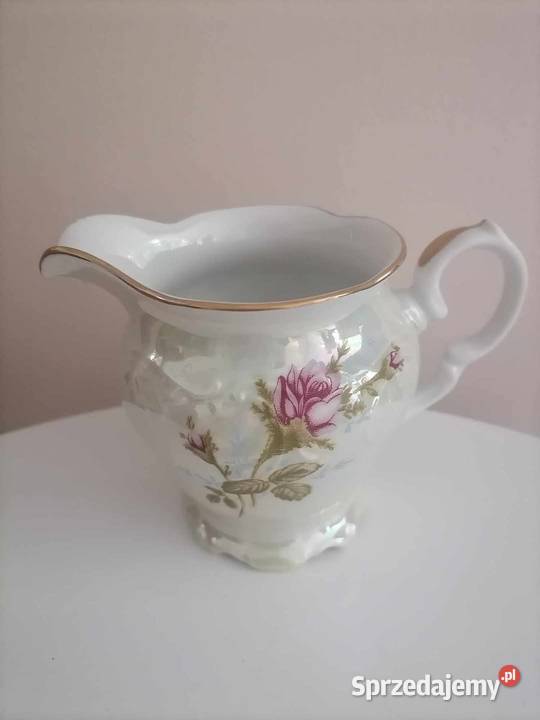 Mlecznik Róża w Błękicie Wawel PRL dolnośląskie