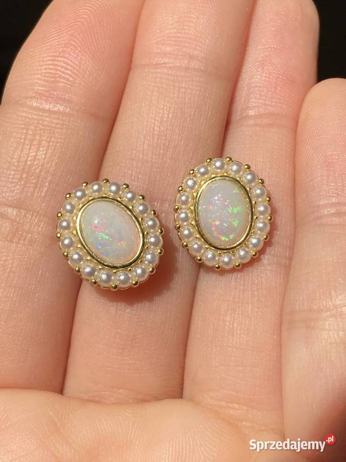 Kolczyki z opalami i perłami