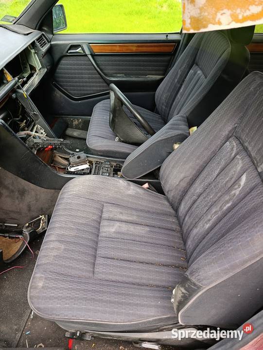 Wnętrze Mercedes w124 osobowe Puławy sprzedam