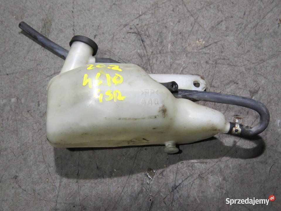SUZUKI GSR 600 GSR600 K10 ZBIORNICZEK Elementy nadwozia