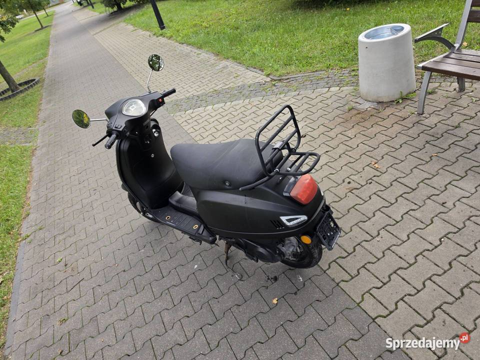 Skuter LA Souris VX50 w stylu retro Vespa łódzkie