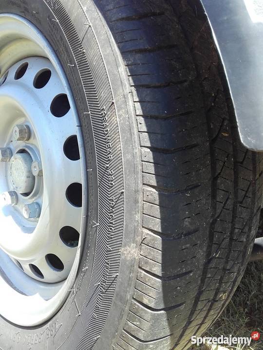 Przyczepa skrzyniowa HUMBAUR 2016 r Sulęcin