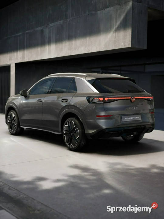 Volkswagen TRoc Wersja RLine 15 eTSI 150 DSG 5km Łódź
