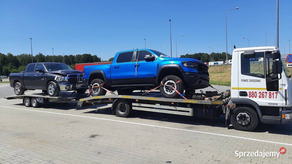 Laweta ŚWIĘCANY Pomoc Drogowa Skołyszyn BIECZ Święcany usługi moto