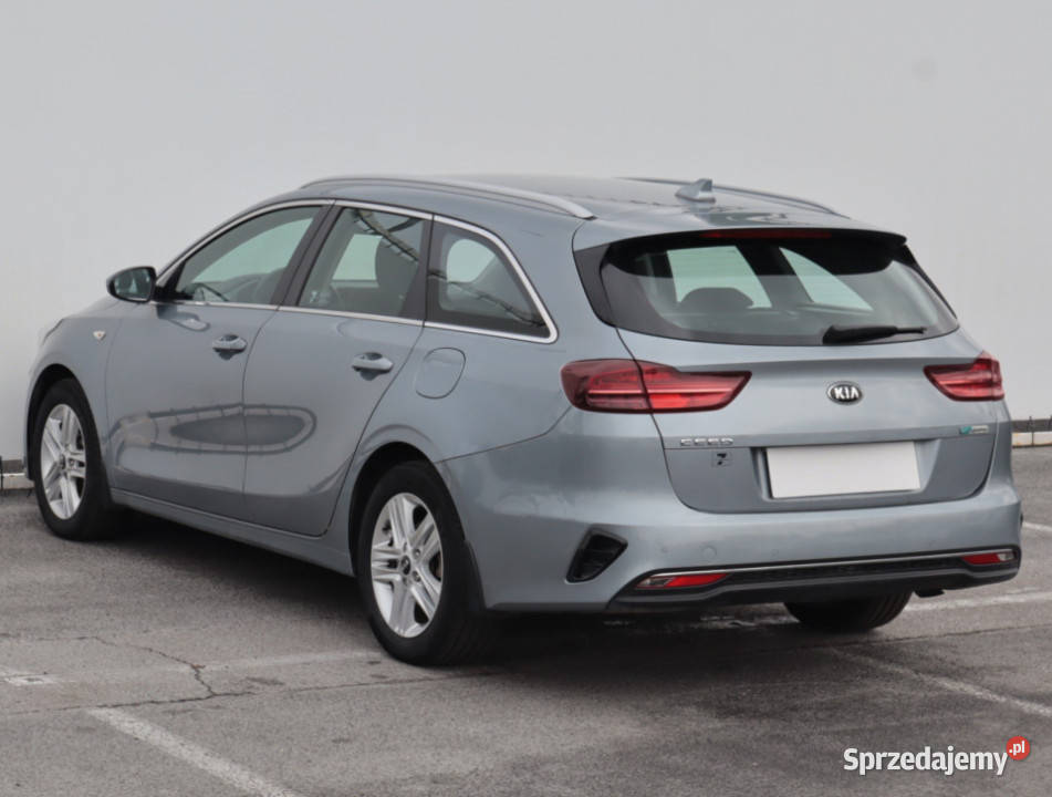 Kia Ceed 16 CRDi MHEV niebieski lubelskie Lublin