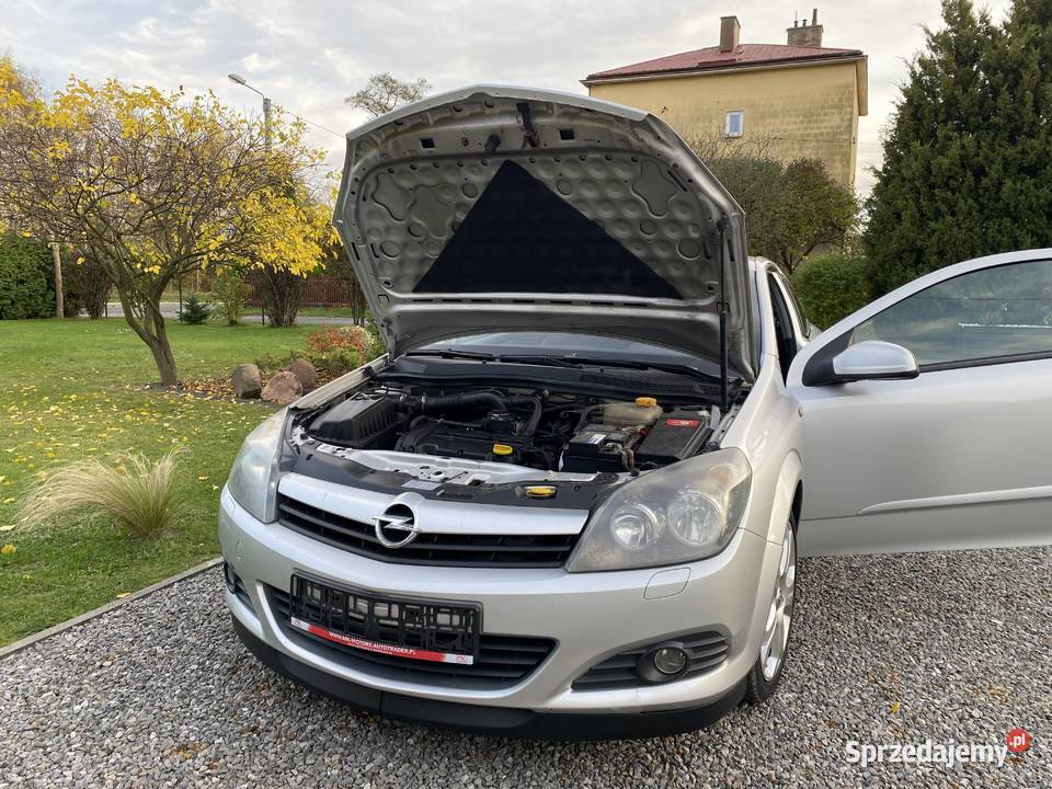 Opel Astra H Gtc srebrny 2005 alufelgi Rzeszów