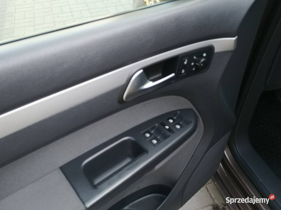 Volkswagen Touran 16 TDI 105 Klimatronic Isofix isofix dolnośląskie sprzedam
