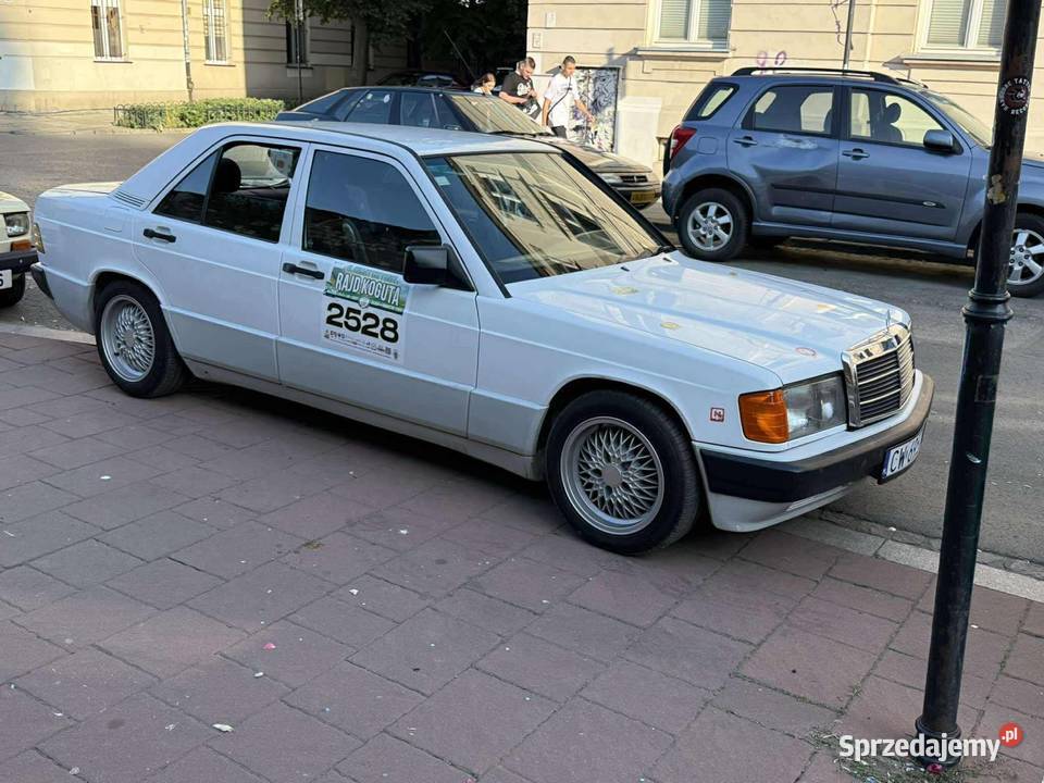 Mercedes w201 18 Benzyna 1991 W201 Włocławek
