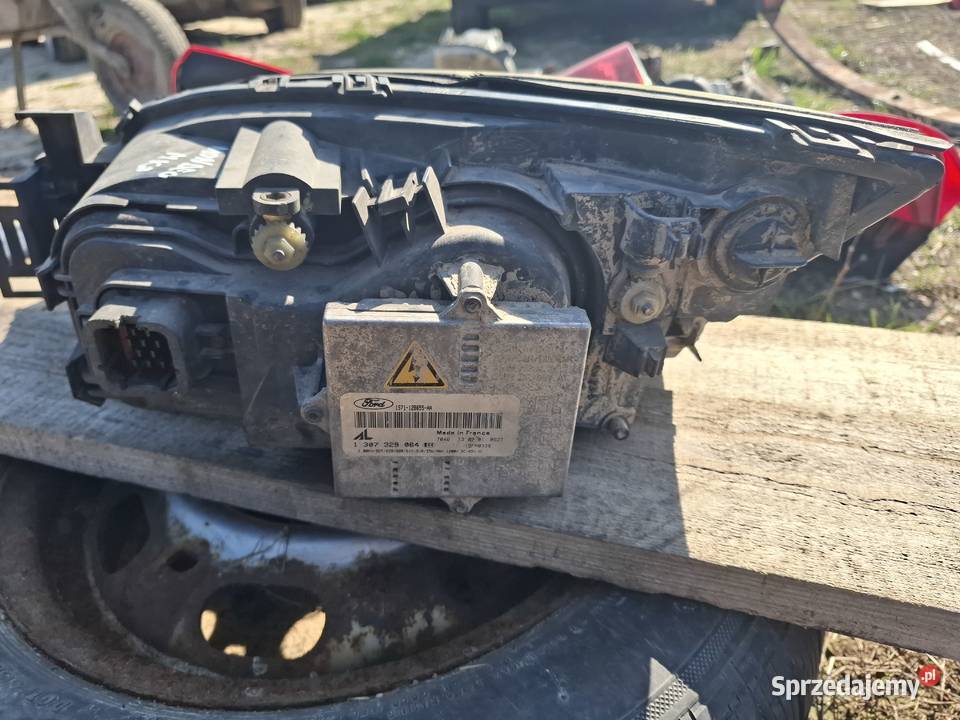 Lampa Prawa Przód Ford Mondo MK3 Xenon osobowe Pozostałe Wisznice