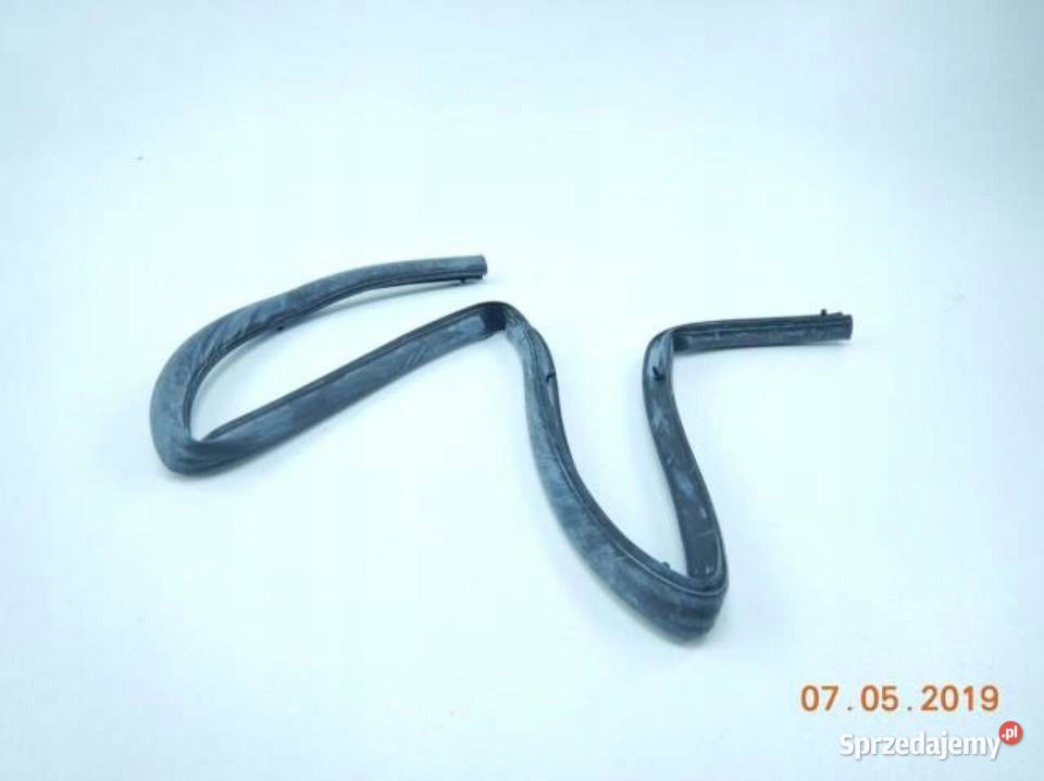 USZCZELKA MASKI VANDEN PLAS XJ6 9394 XJ12 94r