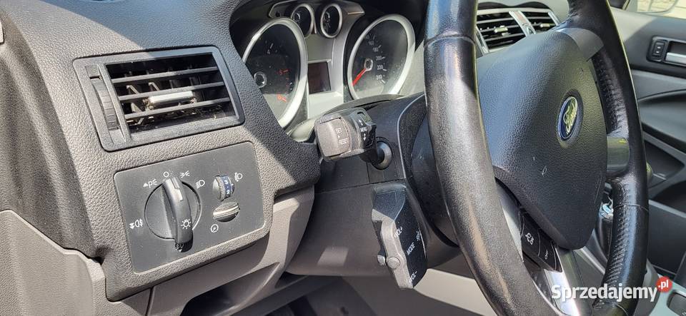 Super stan Niski przebieg manualna Kuga śląskie
