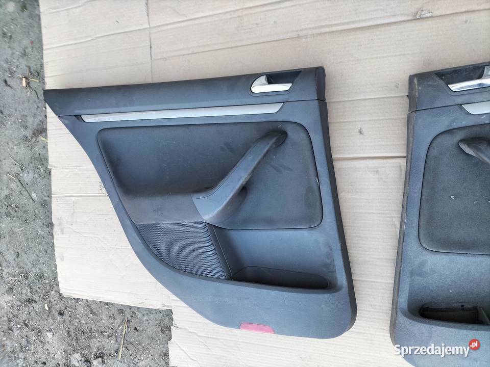 VW KOLF 5 BOCZEK PRAWY TYŁ LEWY TYŁ BOCZKI DRZWY Kamień-Kolonia sprzedam