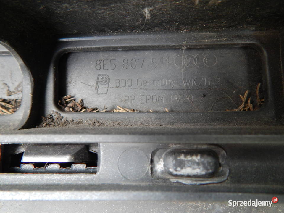 ZDERZAK TYŁ TYLNY AUDI A4 B7 PDC 8E5807511 0407 Zderzaki Warszawa