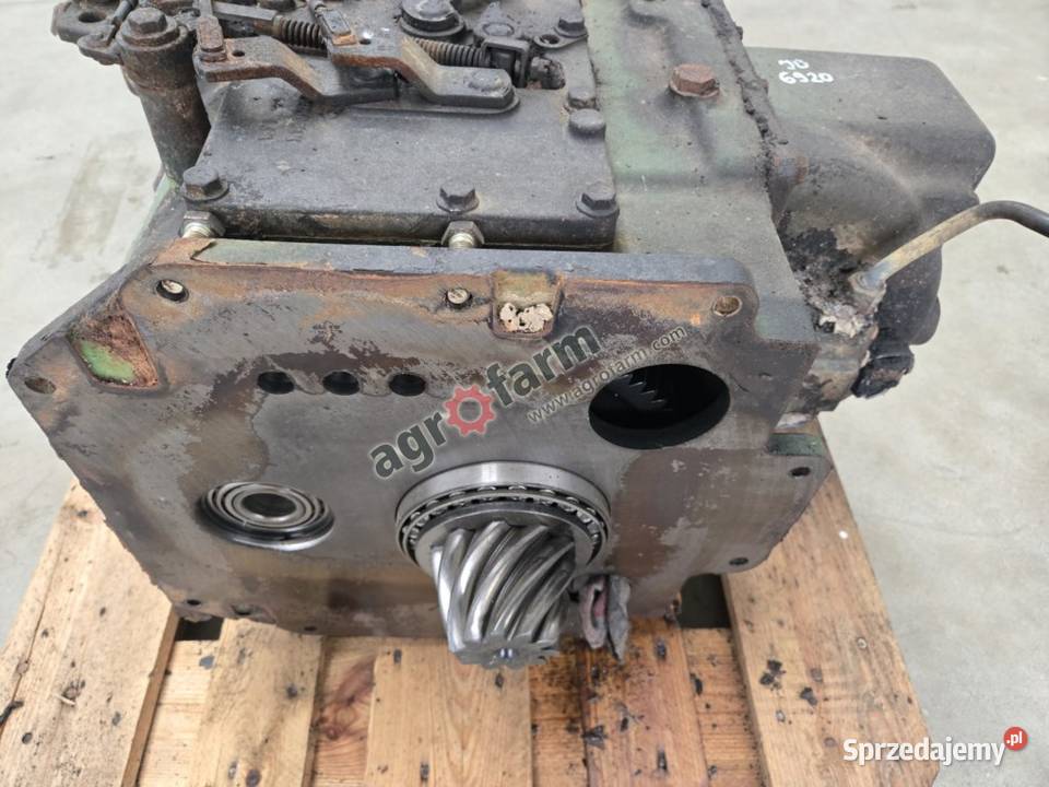 Skrzynia biegów John Deere 6920 PowrQuad Byków