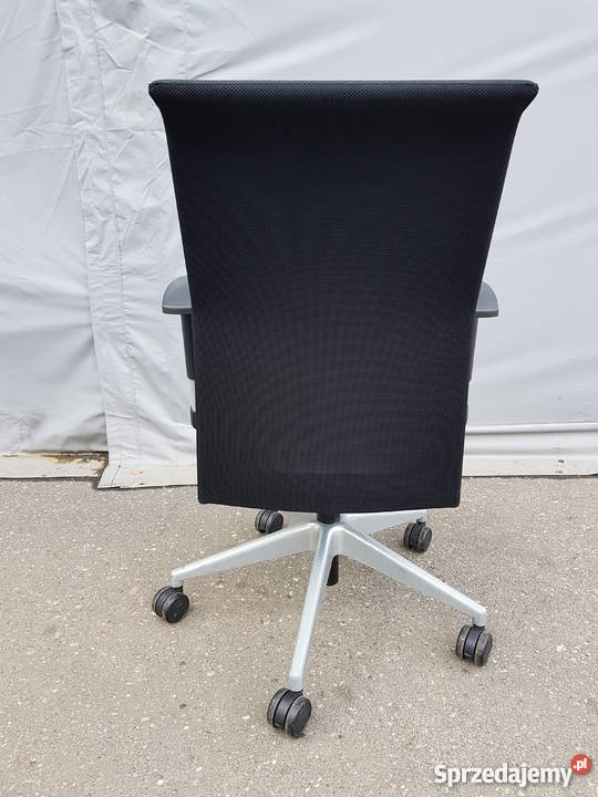 fotel biurowy Bejot String meble biurowe używane wielkopolskie Poznań