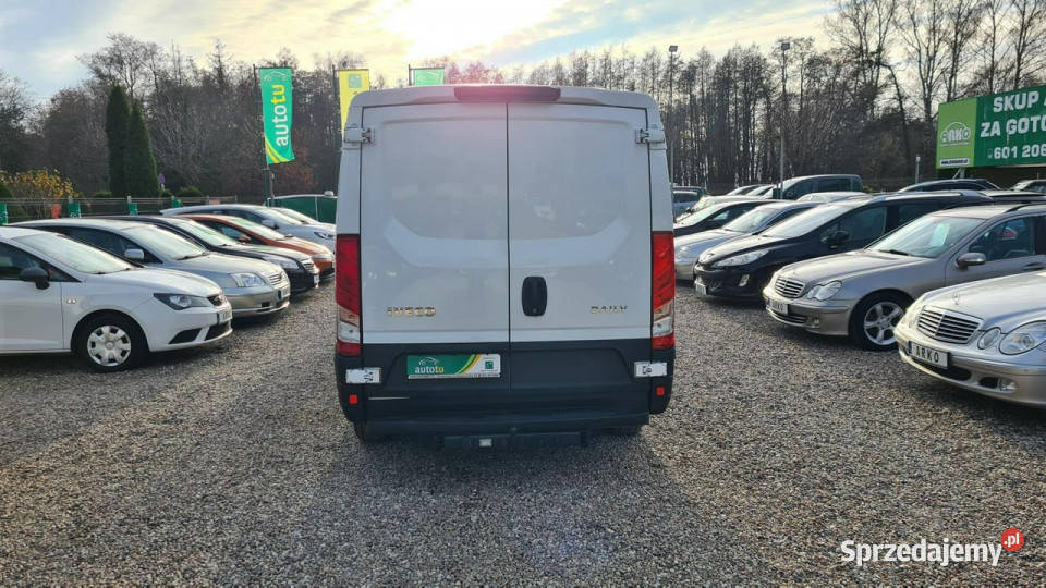 Iveco Daily 33S13 klima tempomat serwisowany w ASO zachodniopomorskie Zieleniewo