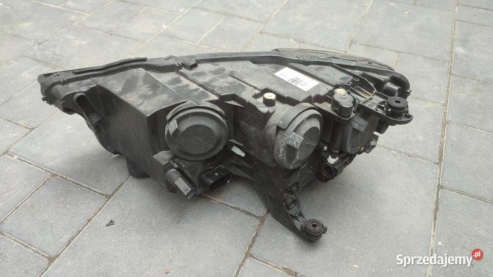 Lampa VW TRoc prawa przednia Rok produkcji 2021 wielkopolskie Czarnków