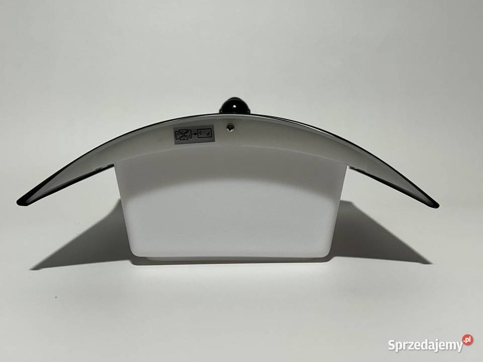 Zewnetrzna lampa ścienna CITY 99568 EGLO Sanok