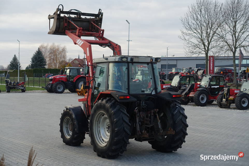 Massey Ferguson 6140 z ładowaczem podlaskie Sokoły