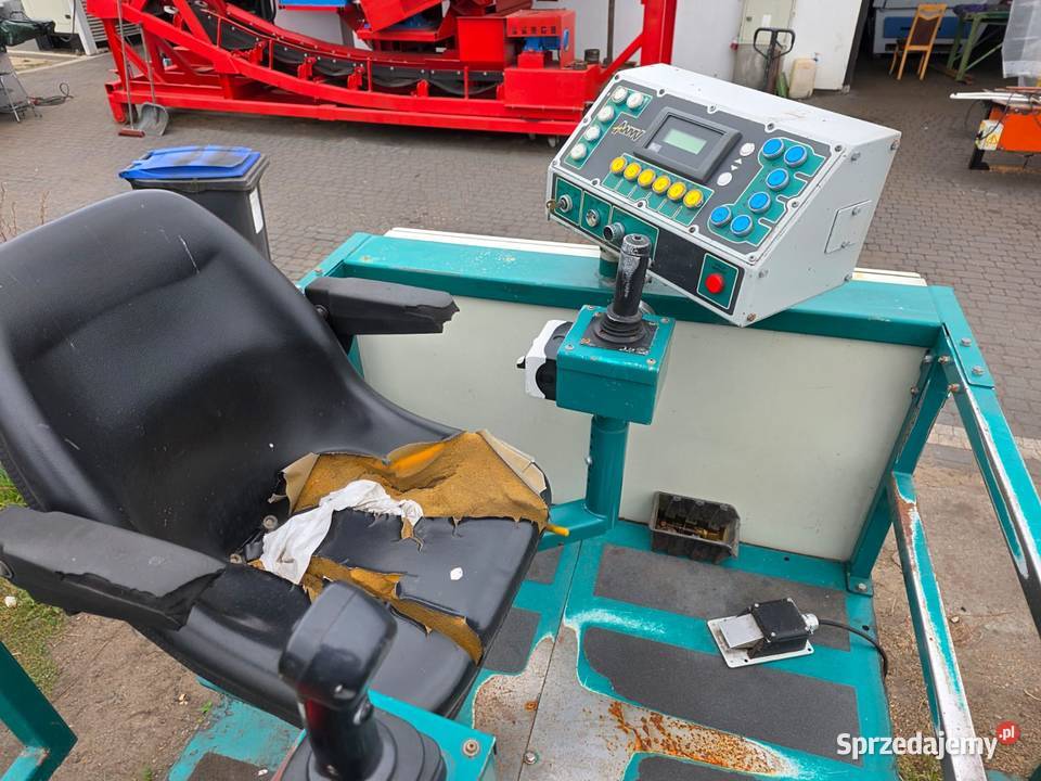 Trak Piła taśmowa Wood Mizer LT300 Karsin