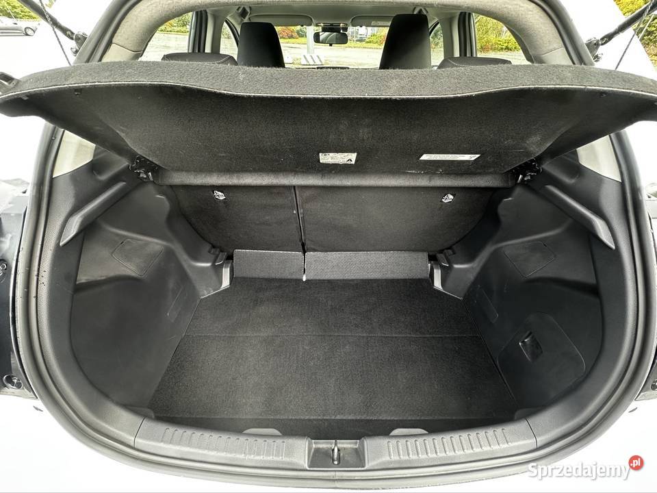 Toyota Yaris 15 Active Salon Polska Hatchback Częstochowa