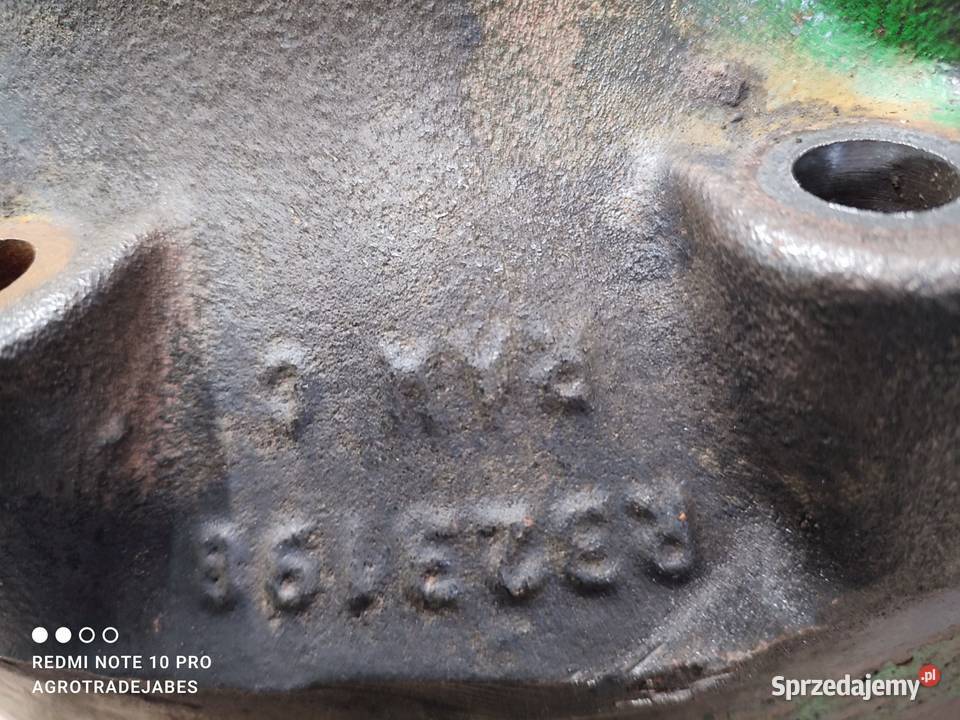 Zwolnica tył R322716 John Deere 8345R Części maszyn i innych pojazdów Wilkowo